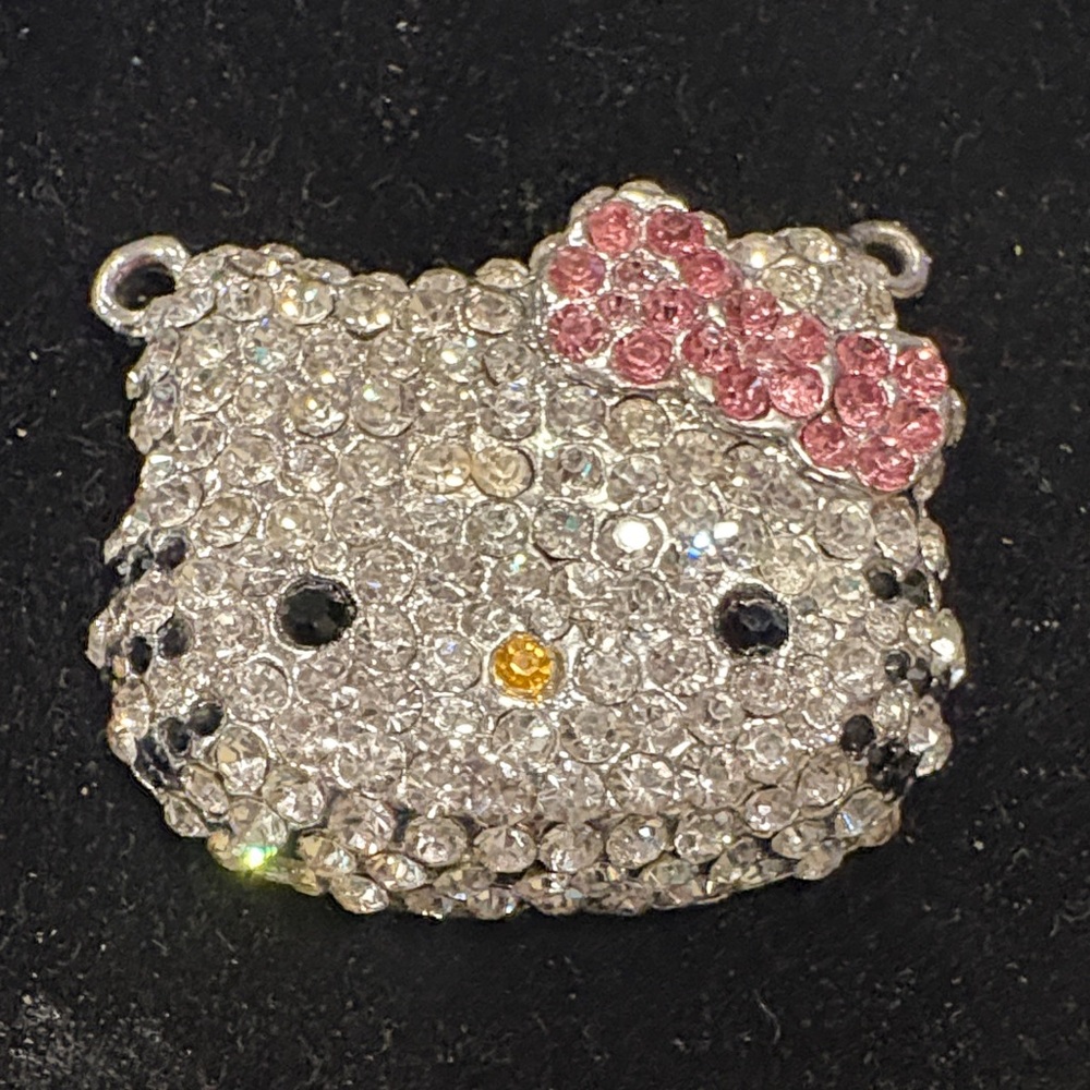 Crystal Hello Kitty Pendant